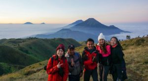 mount prau tour