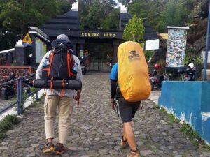 mount lawu trekking tour