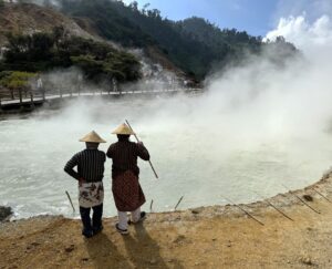 Yogyakarta Golden Sunrise Dieng Plateau 3 Days Tour