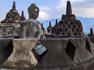 borobudur tour package 4 days 3 nights