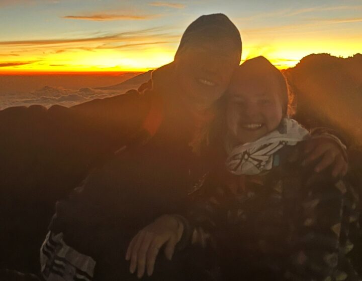 mount sumbing overnight sunrise hike