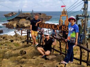 yogyakarta timang beach tour