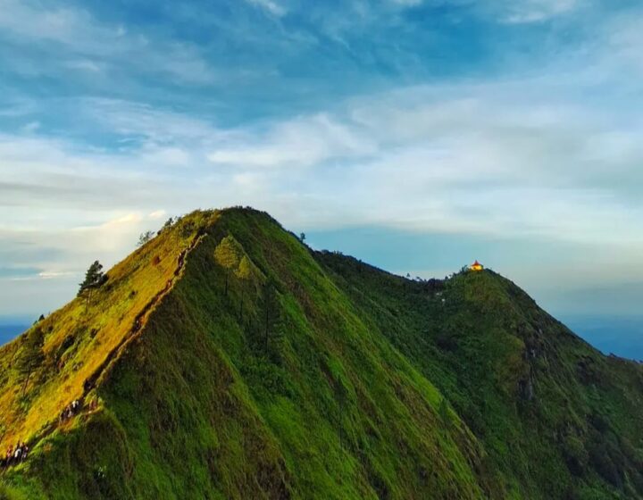 mount andong trekking tour