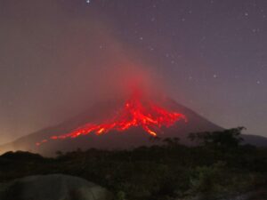 merapi jeep volcano night tour