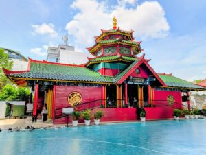 city tour from surabaya port