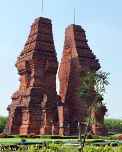 trowulan tour