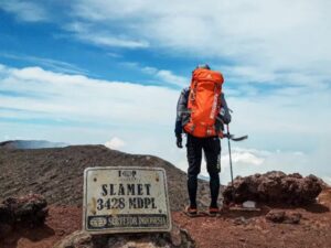 mount slamet private tour