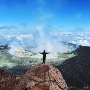 mount slamet trekking guide