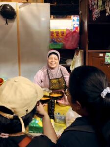 walking tour indonesia