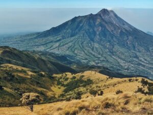 mount merbabu suwanting route